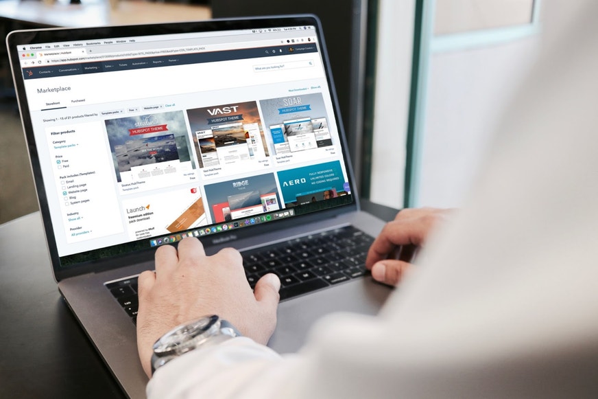 Person shopping online